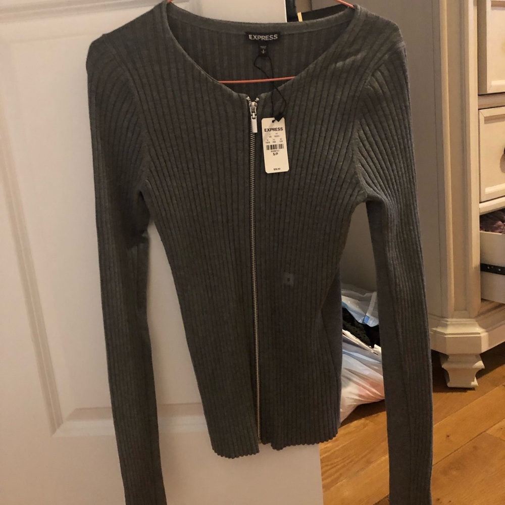 Grey sweater